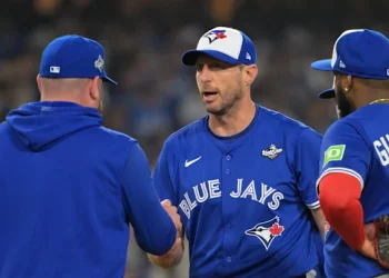 Max Scherzer agrees to rejoin the Toronto Blue Jays.