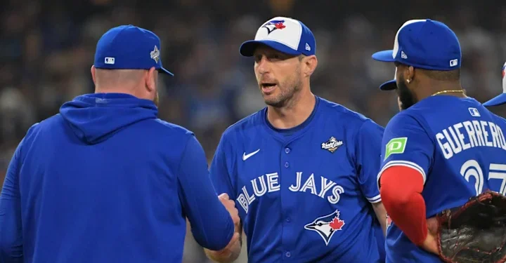 Max Scherzer agrees to rejoin the Toronto Blue Jays.